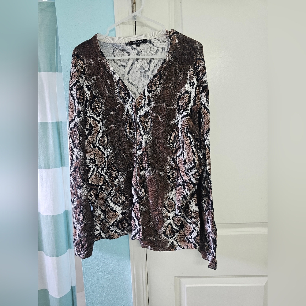 Pierre New York Women’s Snakeskin  Print Cardigan Sweater